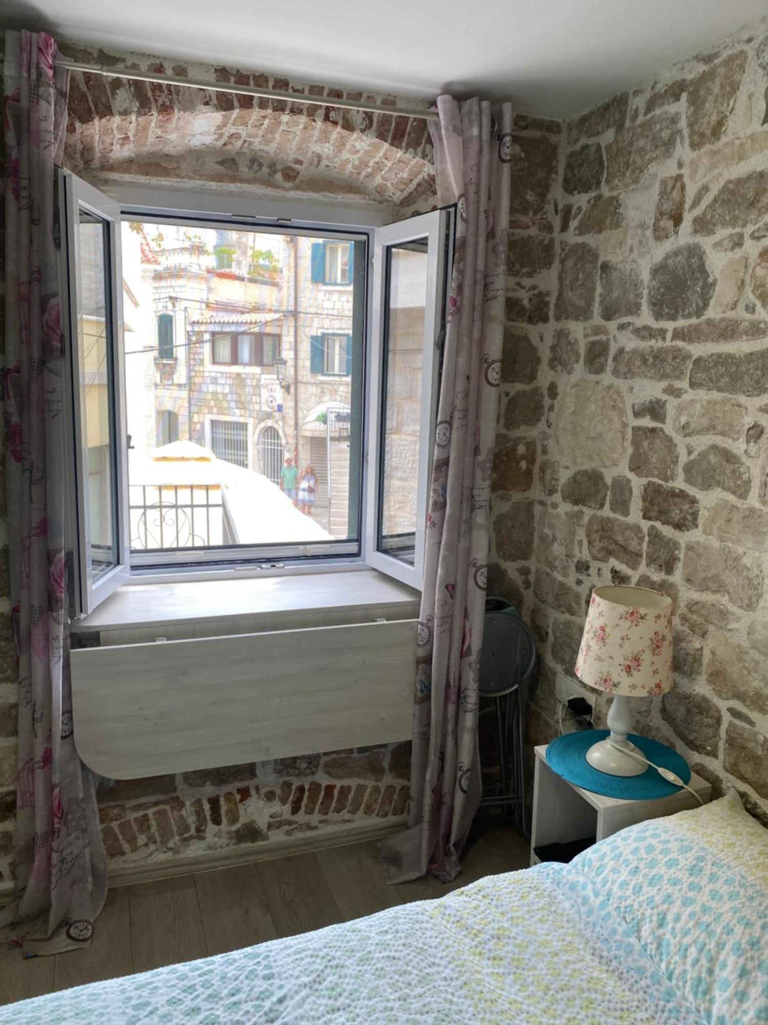 Room N&M - Diocletians Palace Split Buitenkant foto